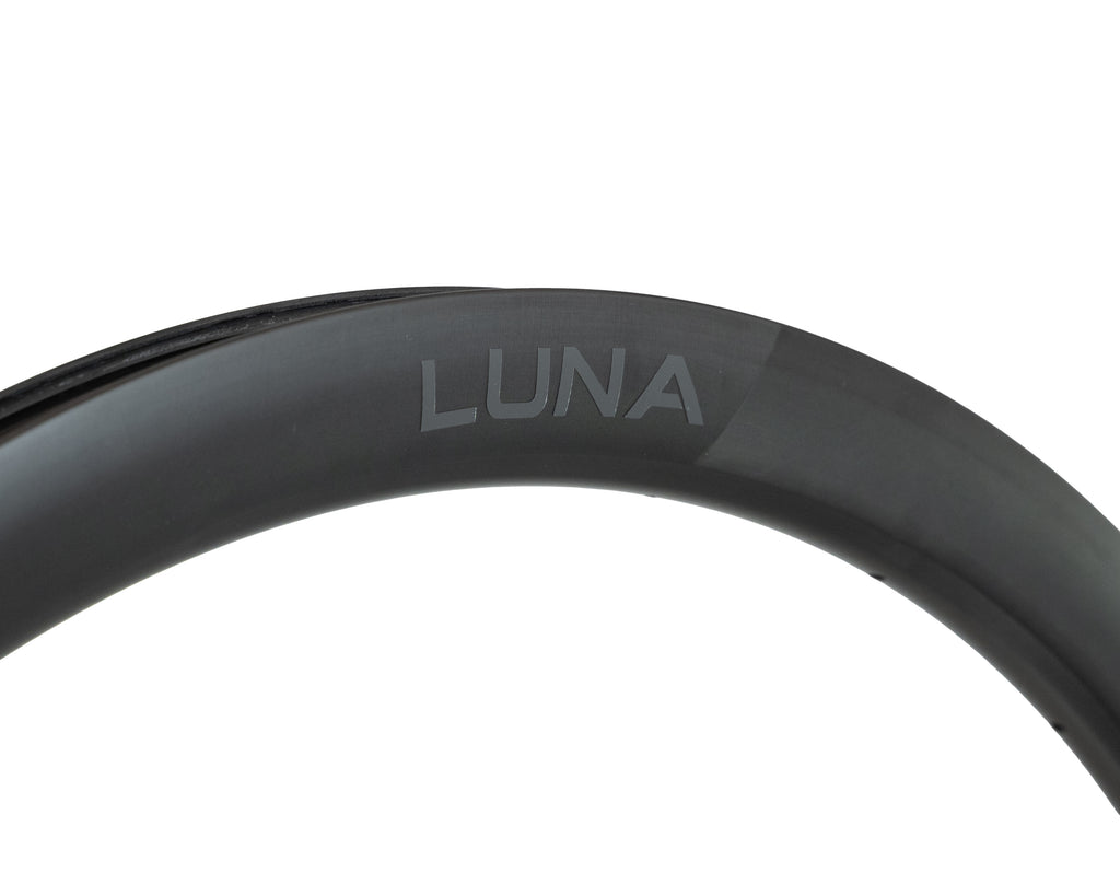 Luna Carbon Rim