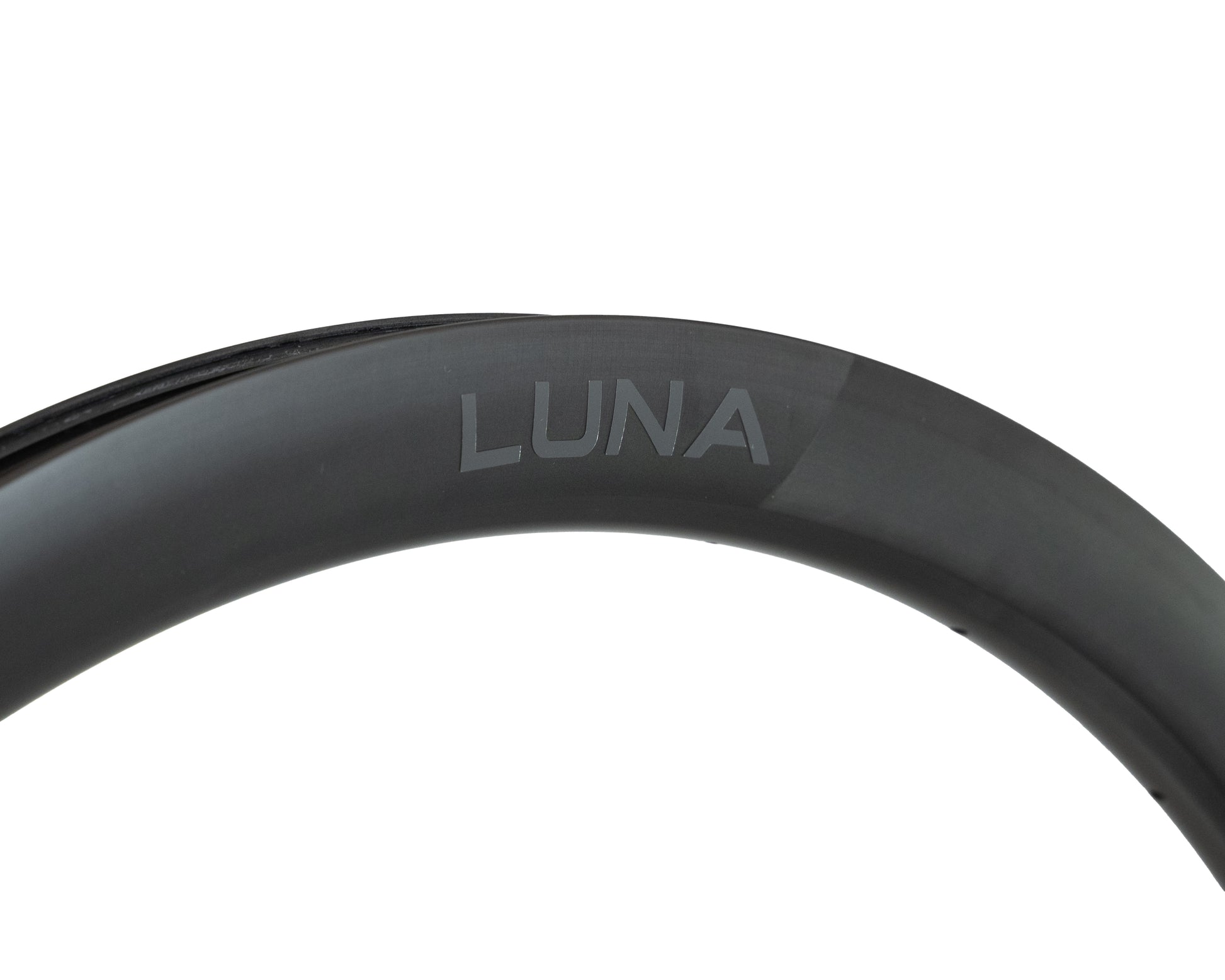 Luna Carbon Rim