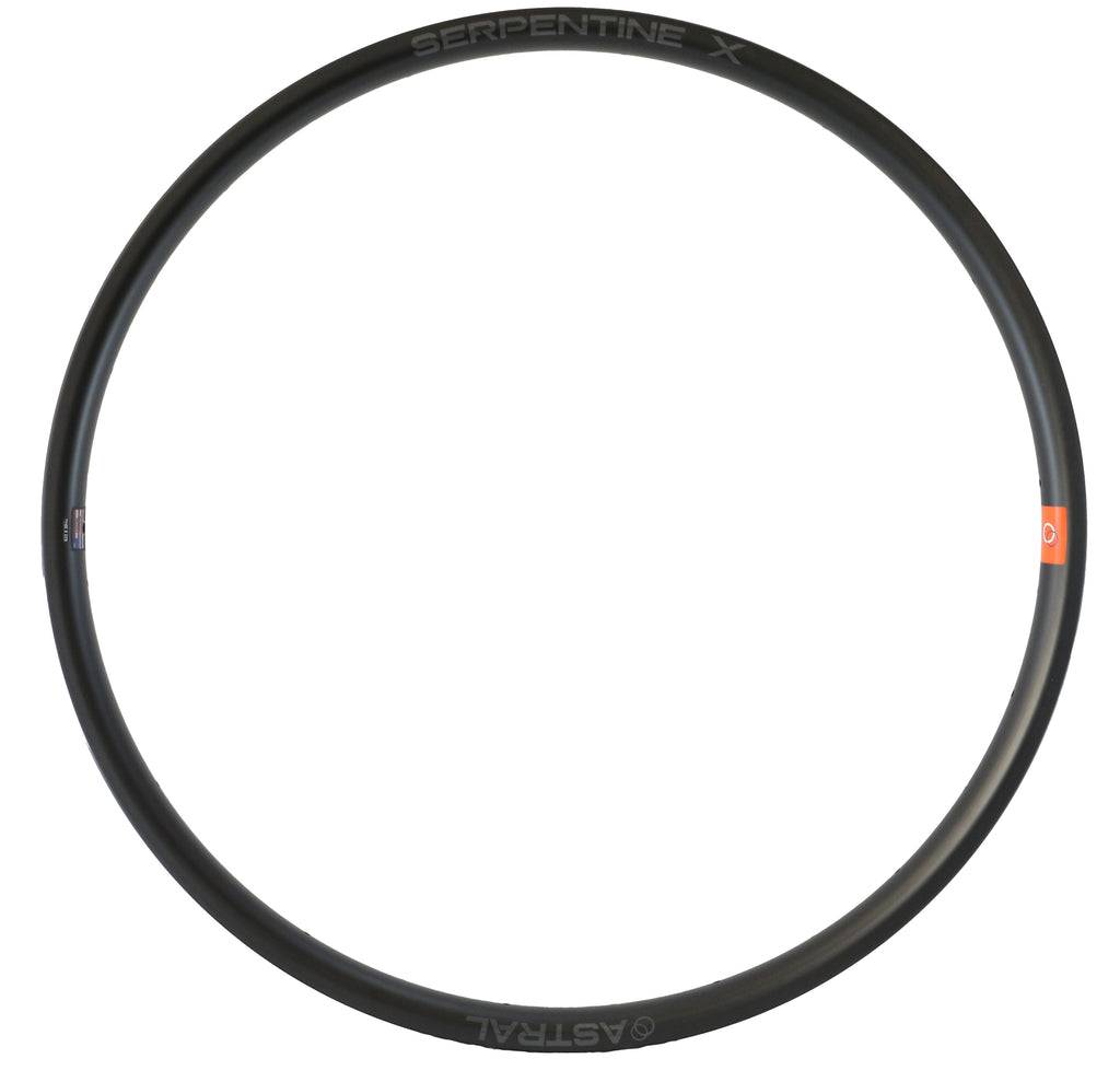 Serpentine Carbon X Rim, 29"
